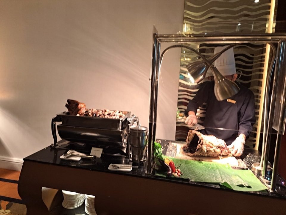 ganies-lechon-catering